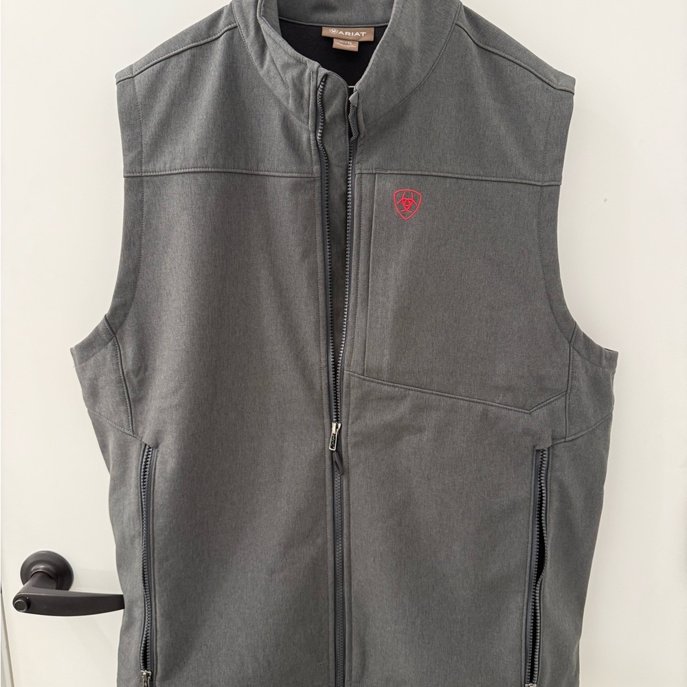 Ariat Men's Charcoal Gray Vest